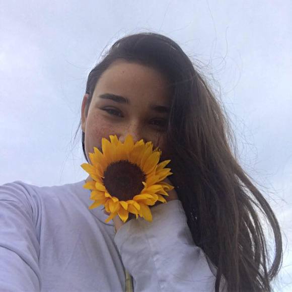 Meet your Posher, Delaney - Picture 1 of 1